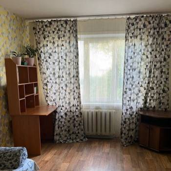 Сдается Многокомнатная квартира, 60 м²