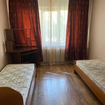 Сдается Многокомнатная квартира, 60 м²