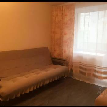 Сдается 1-комнатная квартира, 42 м²