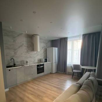 Сдается 1-комнатная квартира, 38 м²