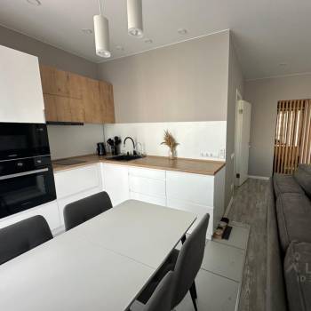 Продается 3-х комнатная квартира, 72,8 м²