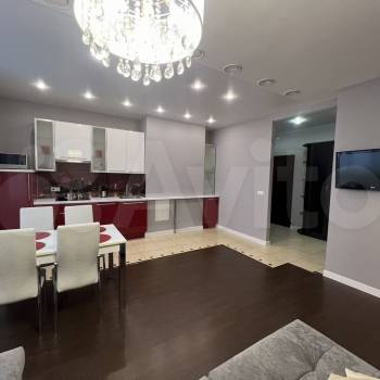 Сдается 1-комнатная квартира, 55 м²