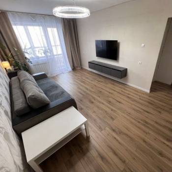 Продается 2-х комнатная квартира, 59,6 м²