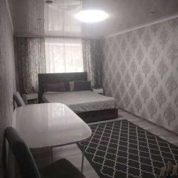 Продается 1-комнатная квартира, 40 м²