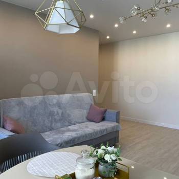 Сдается Многокомнатная квартира, 56 м²