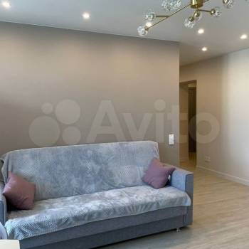 Сдается Многокомнатная квартира, 56 м²