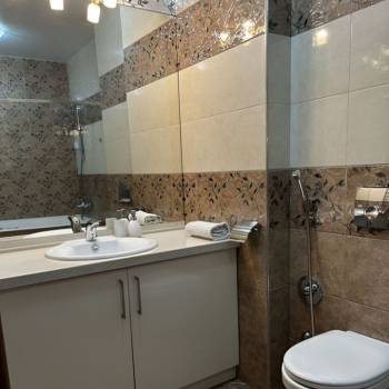 Сдается Многокомнатная квартира, 90 м²