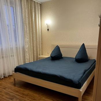 Сдается Многокомнатная квартира, 90 м²