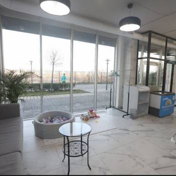 Сдается Нежилое помещение, 236 м²