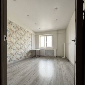 Сдается Многокомнатная квартира, 70 м²