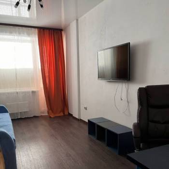 Сдается 1-комнатная квартира, 43 м²