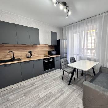 Сдается 1-комнатная квартира, 38 м²