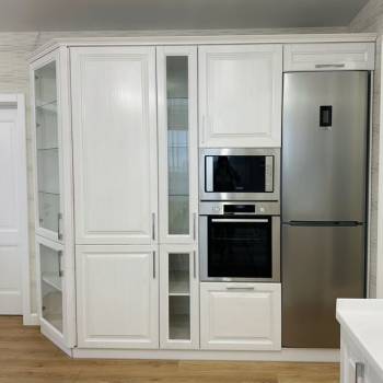 Сдается 2-х комнатная квартира, 79 м²