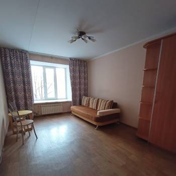 Сдается 1-комнатная квартира, 38 м²