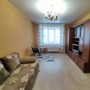 Сдается 1-комнатная квартира, 37 м²
