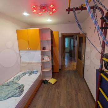 Сдается Многокомнатная квартира, 64 м²