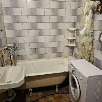 Сдается 1-комнатная квартира, 46 м²