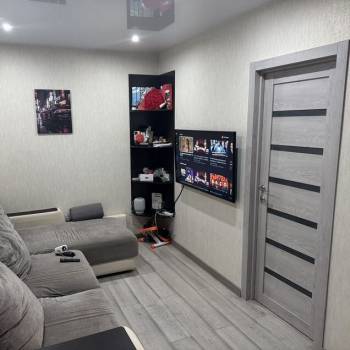 Продается 1-комнатная квартира, 40 м²