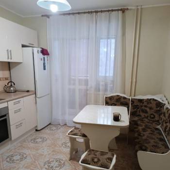 Сдается 1-комнатная квартира, 35 м²