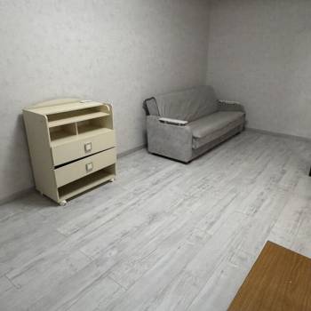 Сдается Многокомнатная квартира, 60 м²