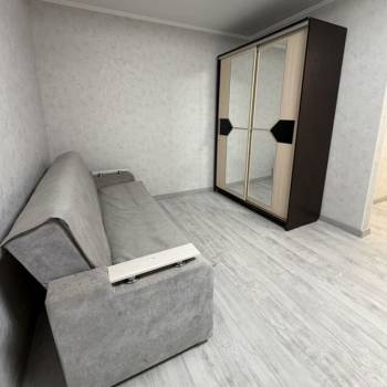 Сдается Многокомнатная квартира, 60 м²