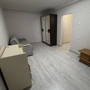 Сдается Многокомнатная квартира, 60 м²