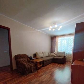 Продается 1-комнатная квартира, 38 м²