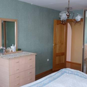 Продается Многокомнатная квартира, 98,8 м²