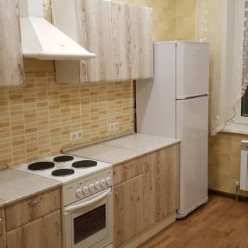 Сдается 1-комнатная квартира, 38 м²