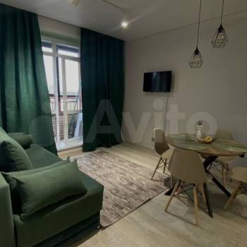 Сдается 1-комнатная квартира, 47 м²