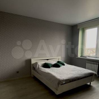 Сдается 1-комнатная квартира, 47 м²