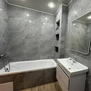 Продается 1-комнатная квартира, 43 м²