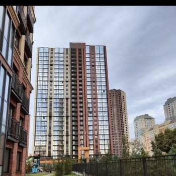 Продается Многокомнатная квартира, 101 м²