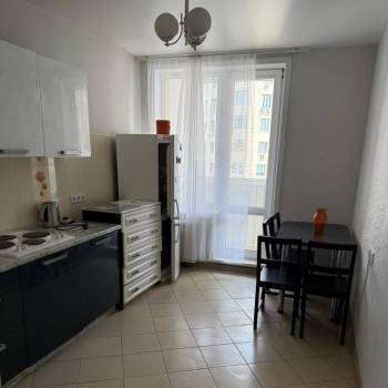 Сдается Многокомнатная квартира, 91 м²