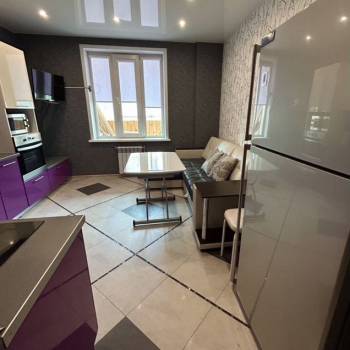 Сдается 1-комнатная квартира, 43 м²