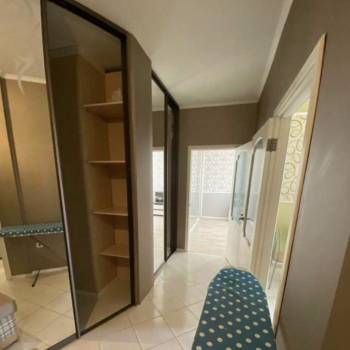 Сдается 1-комнатная квартира, 42 м²