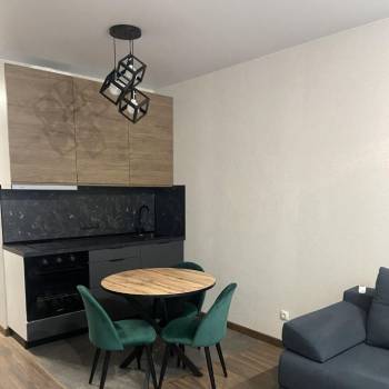 Сдается 1-комнатная квартира, 37 м²