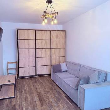 Сдается 1-комнатная квартира, 40 м²