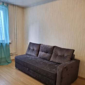 Сдается 1-комнатная квартира, 42 м²