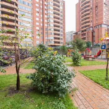 Продается 1-комнатная квартира, 40 м²