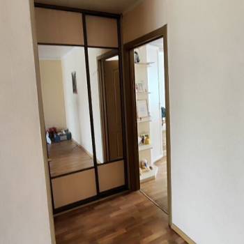 Продается 3-х комнатная квартира, 59,6 м²