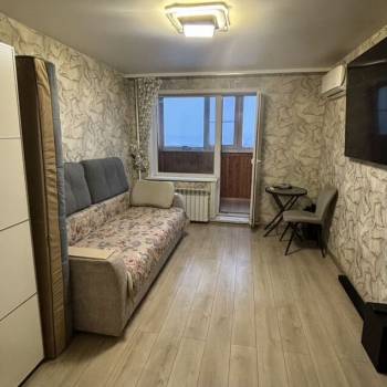 Сдается 1-комнатная квартира, 43 м²