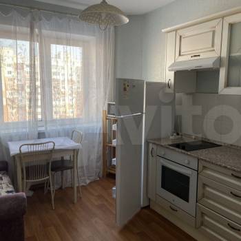 Сдается 1-комнатная квартира, 36 м²