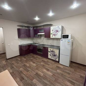 Сдается 1-комнатная квартира, 41 м²