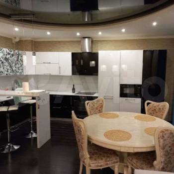 Сдается Многокомнатная квартира, 95 м²