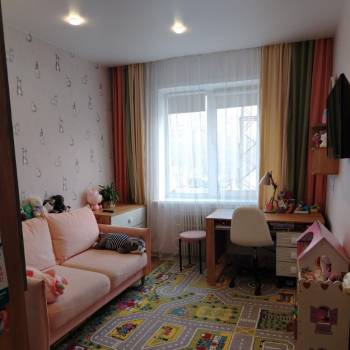 Продается 3-х комнатная квартира, 63 м²