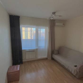 Сдается 1-комнатная квартира, 19 м²