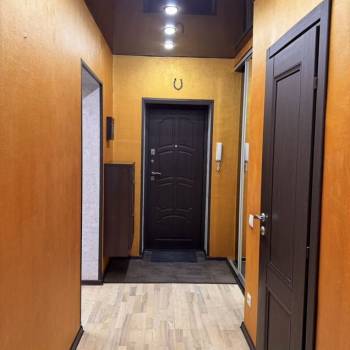 Сдается 1-комнатная квартира, 42 м²