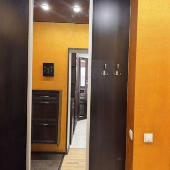 Сдается 1-комнатная квартира, 42 м²