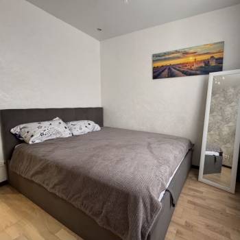 Сдается 1-комнатная квартира, 42 м²